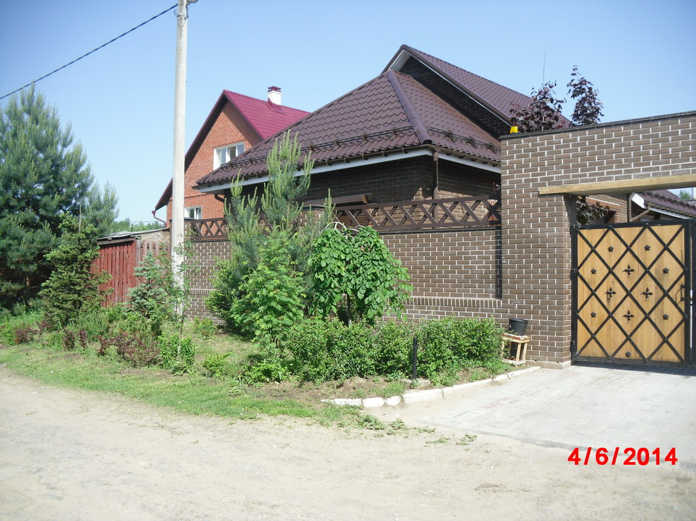 Невская дубровка забор
