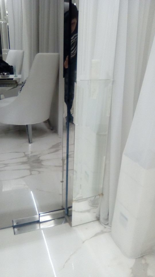 Двери из стекла