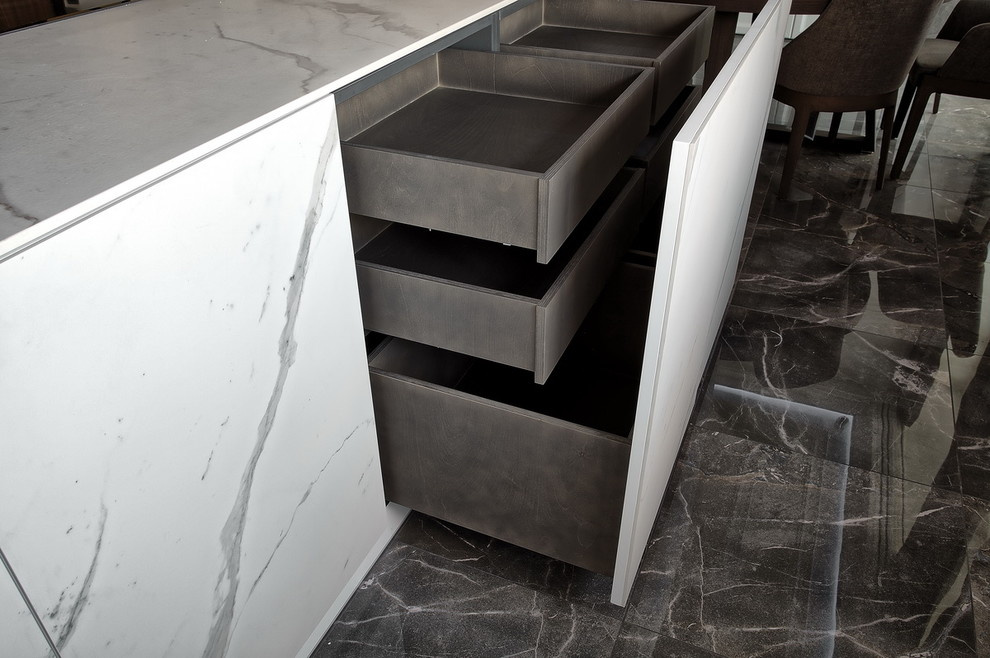 Solid in classic interior