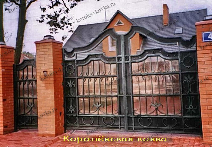 Кованые ворота