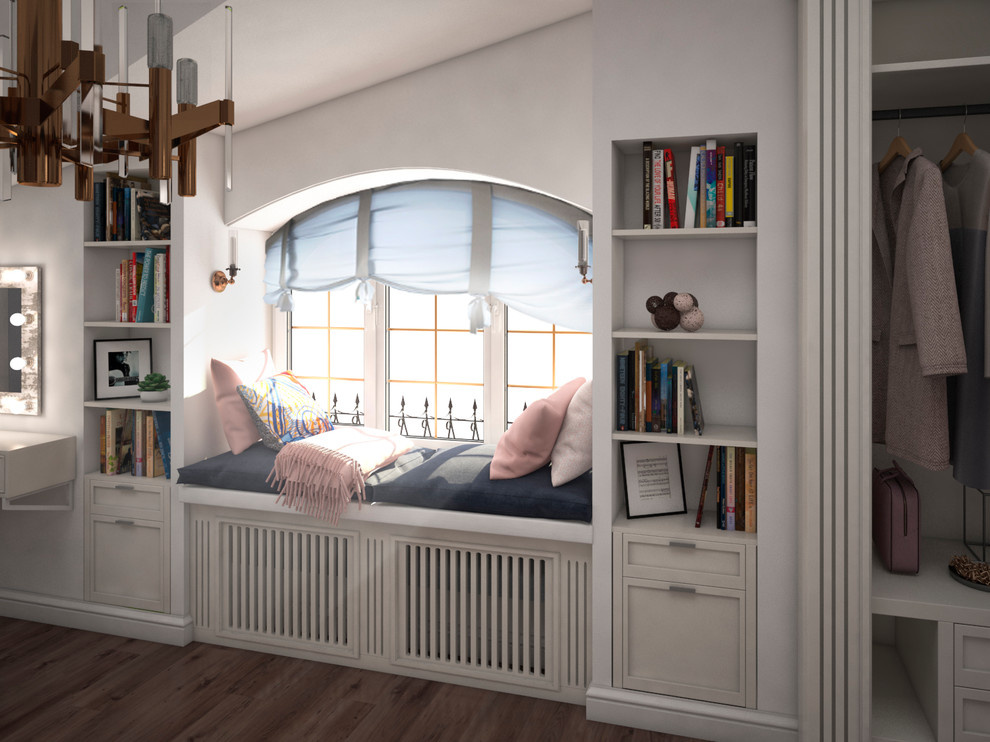 Уютный подоконник в спальне