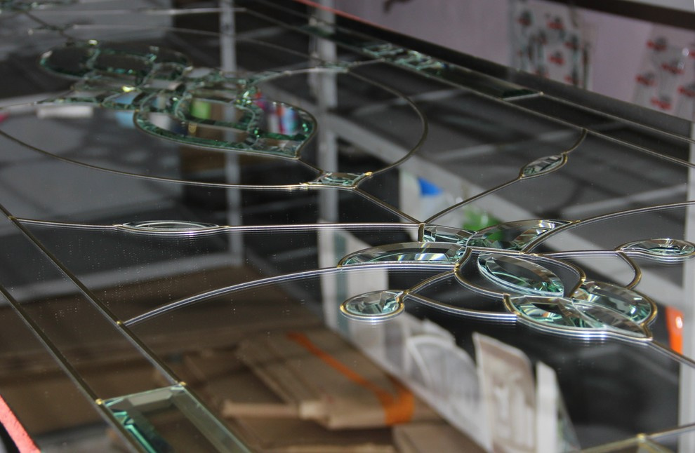 Витражи на зеркалах шкафов-купе