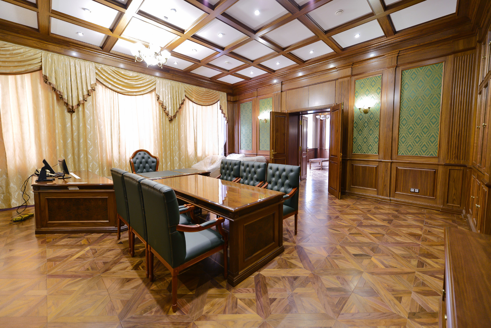 Административный центр в Хабаровске.