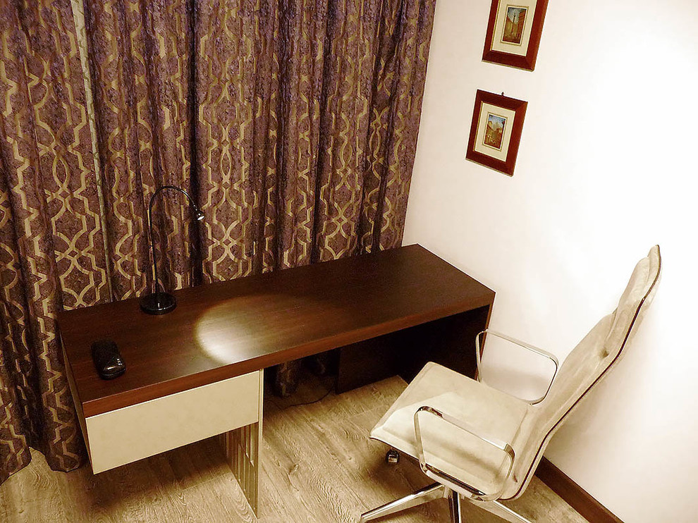 Рабочий кабинет в квартире