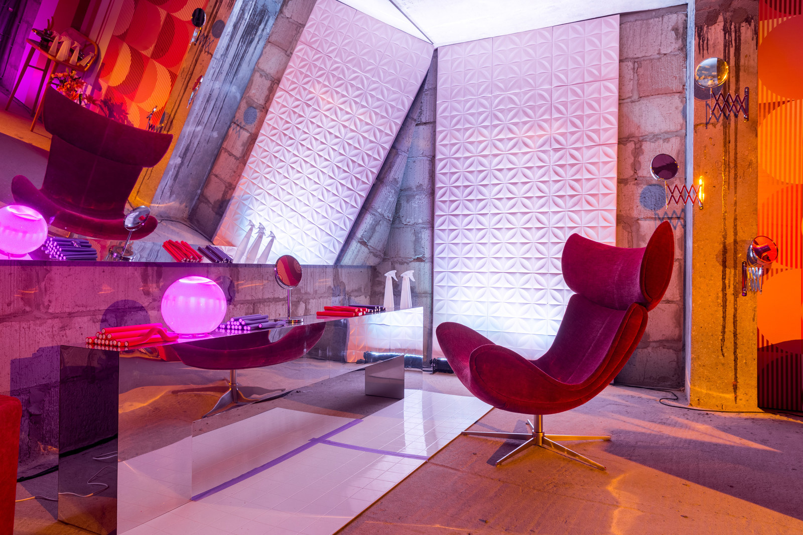 Интерьеры иммерсивного спектакля, дизайнер Саяна Максанова, kovalishin.ru