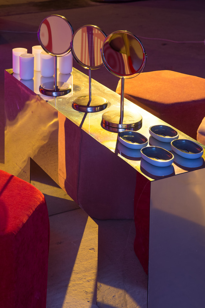 Интерьеры иммерсивного спектакля, дизайнер Саяна Максанова, kovalishin.ru