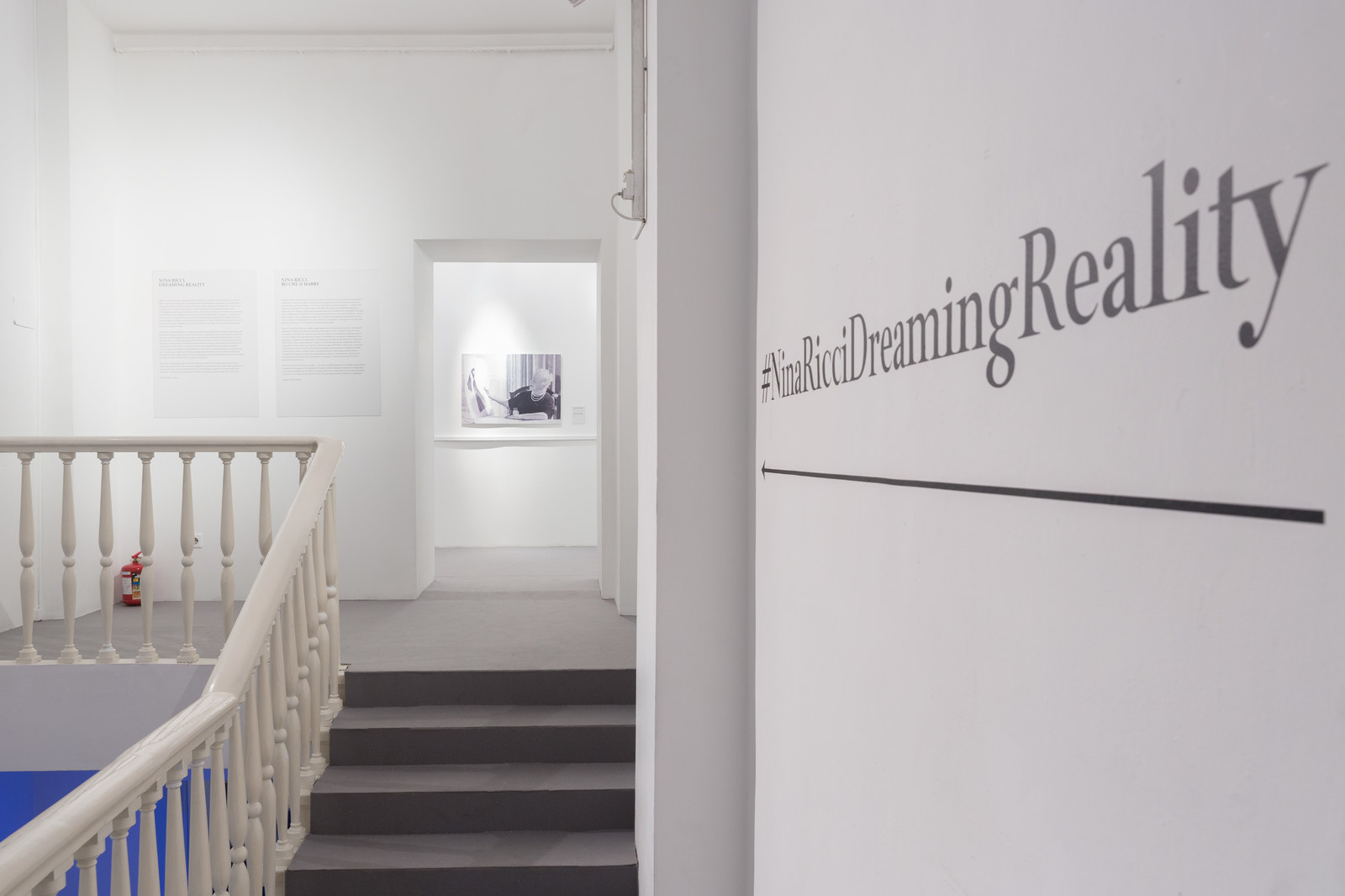 Выставка Nina Ricci, декоратор Саяна Максанова