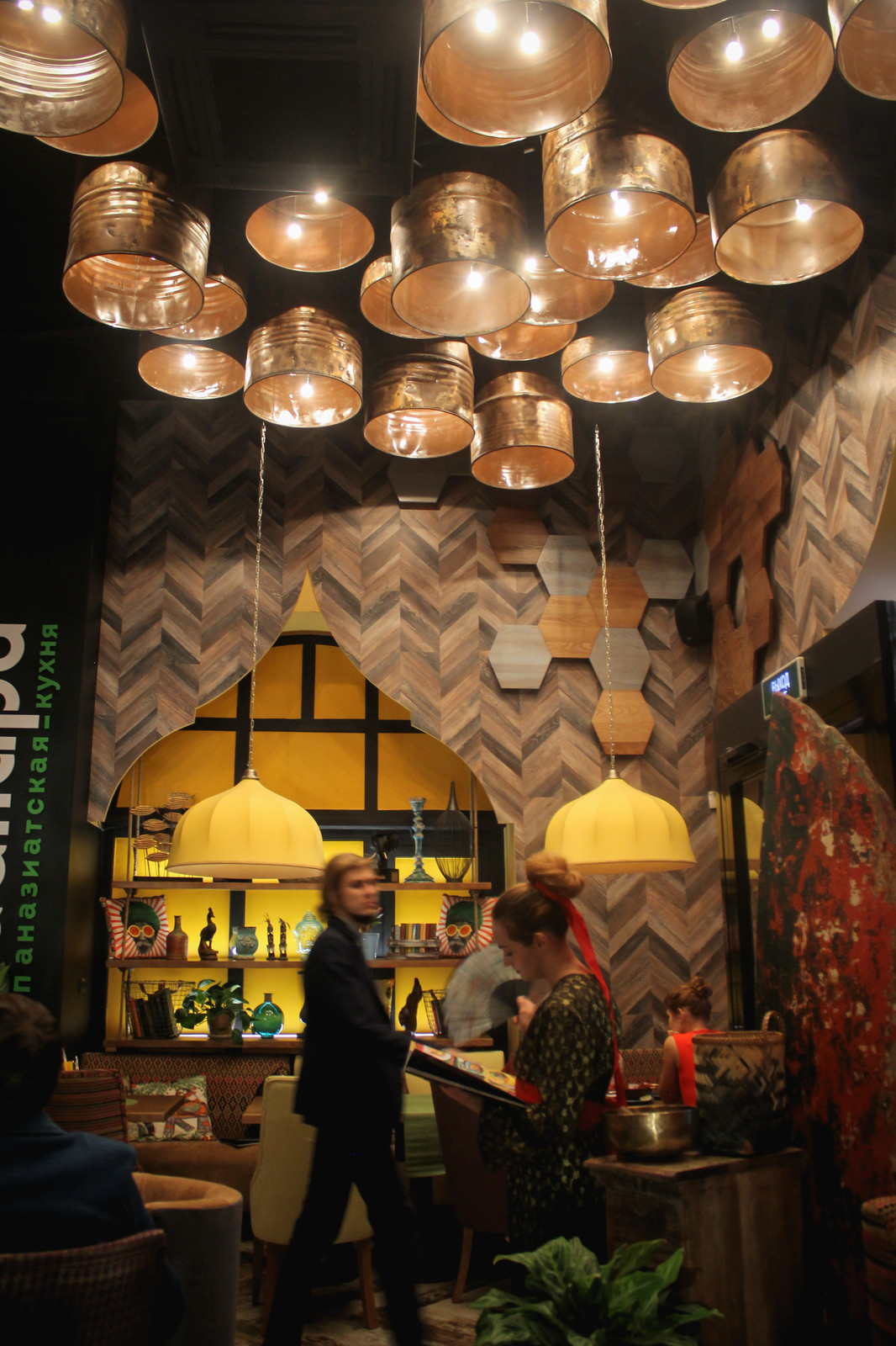 Interior design of the restaurant Shikary, Ekaterinburg