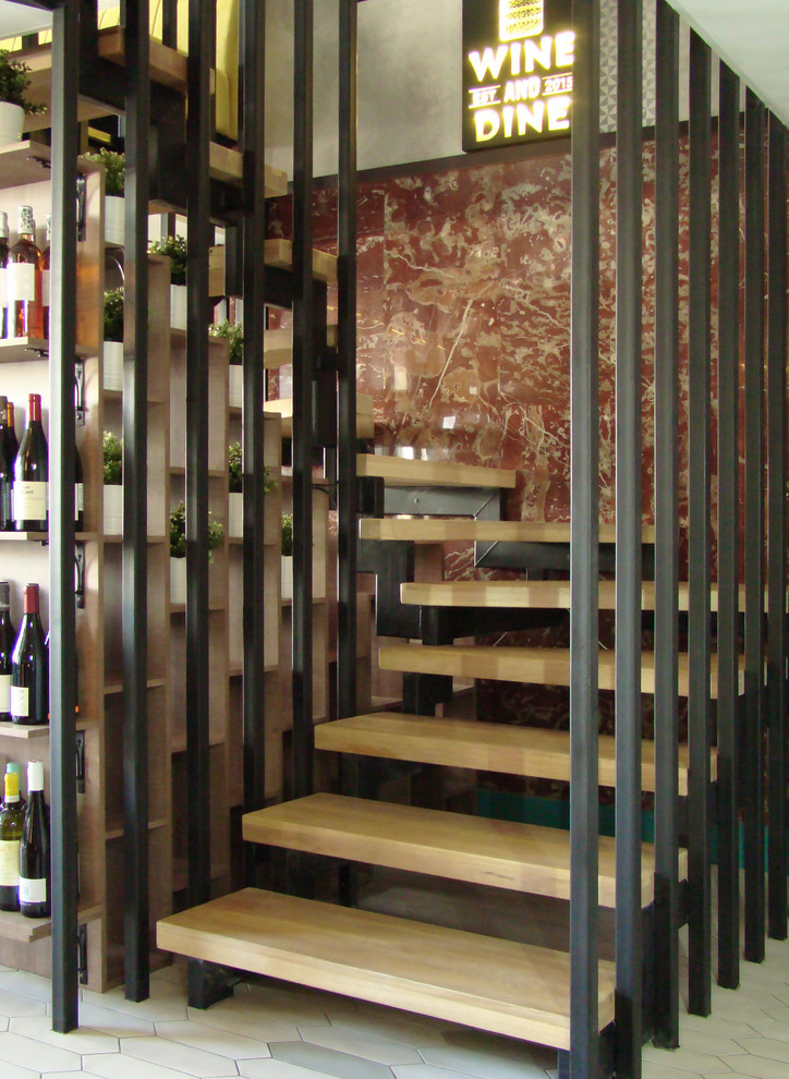 Ресторан "WINE and DINE"