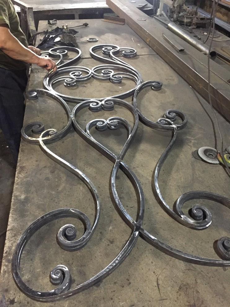 Кованая калитка