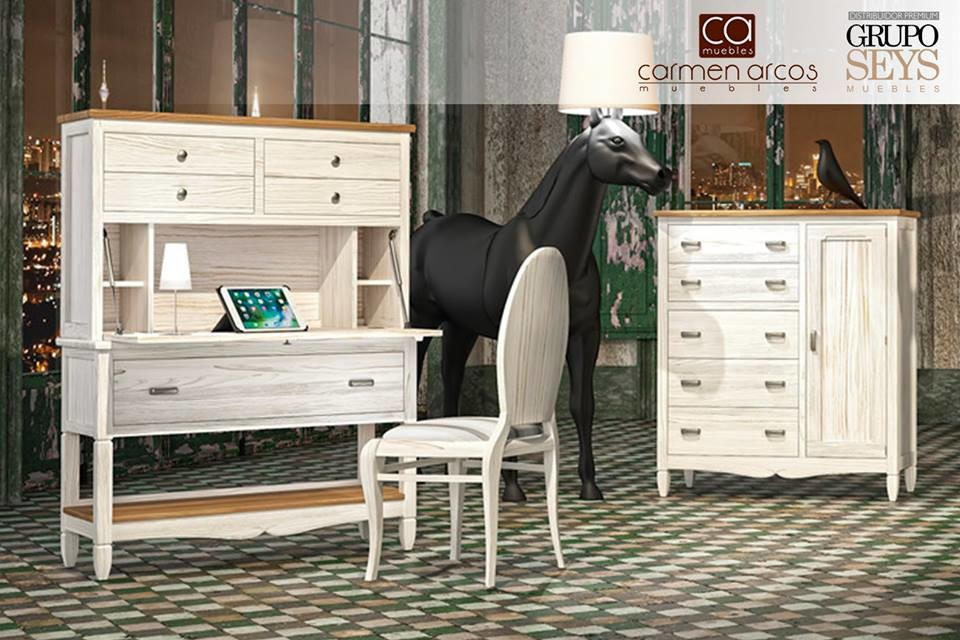 Colección Amberes - Acabados Blanco Decapé, Turquesa y Coral.