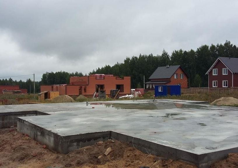 Заливка фундамента