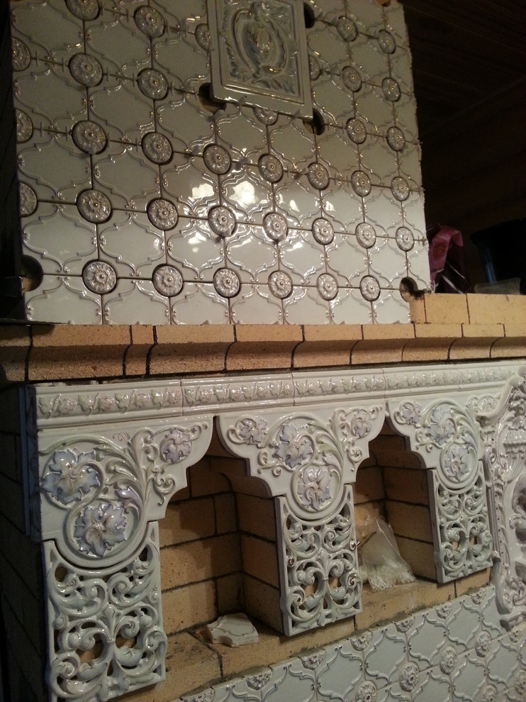 Печь с восстановлением старинных изразцов