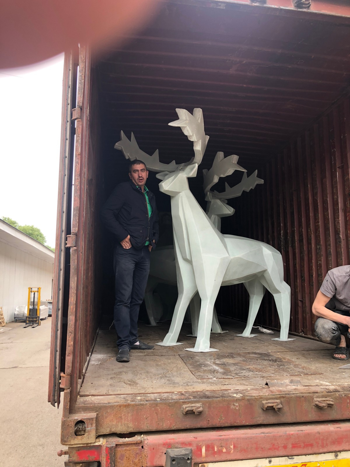 статуи.фонтаны.барельефы.арт обьекты.м.а.ф.