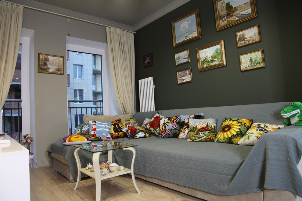 однешка на Декабристов 41