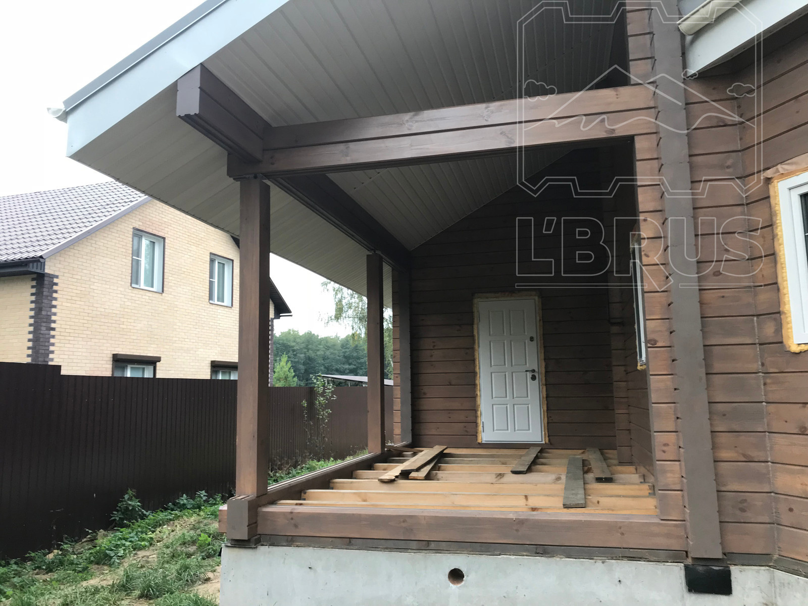 Дом из клееного бруса недорого "под ключ"