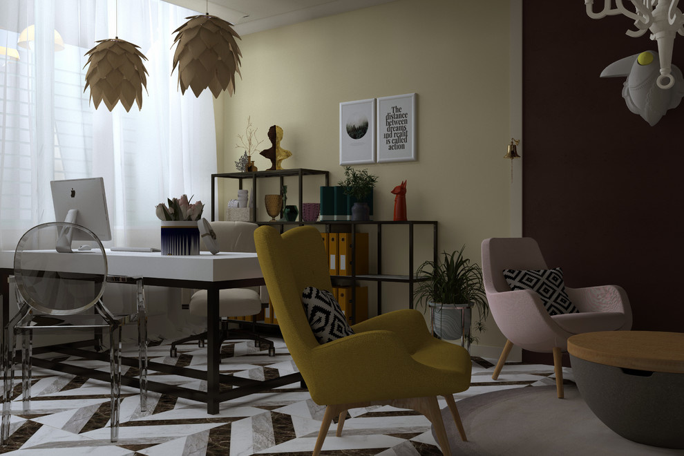 Служебный роман