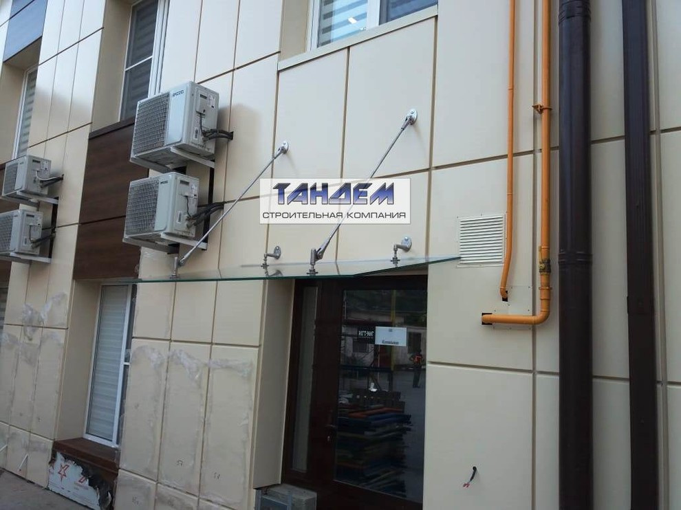 Обложка проекта: Изготовление и монтаж Стеклянных козырьков