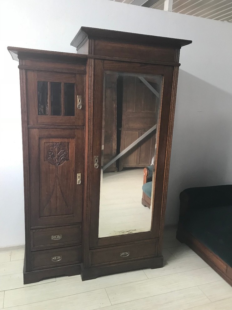 Мастерская "КРАКЕЛЮР" Антикварная мебель