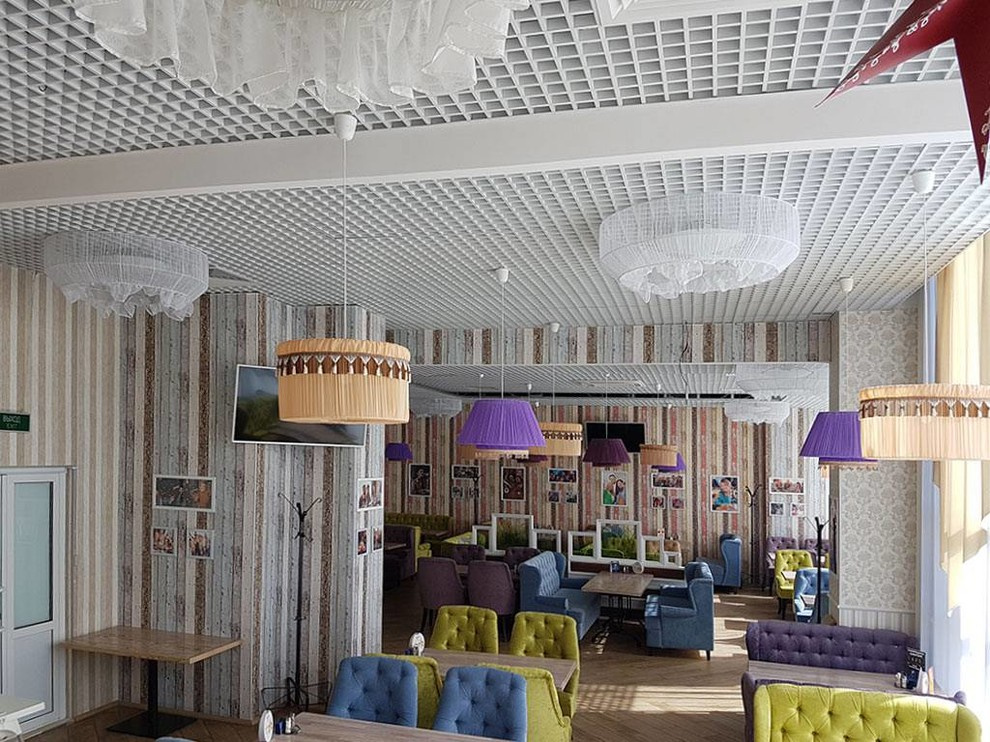 Ресторан "Япона мама" в ТЦ "Академический"