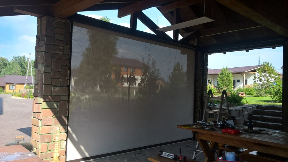 Рулонные шторы ZIP для беседки