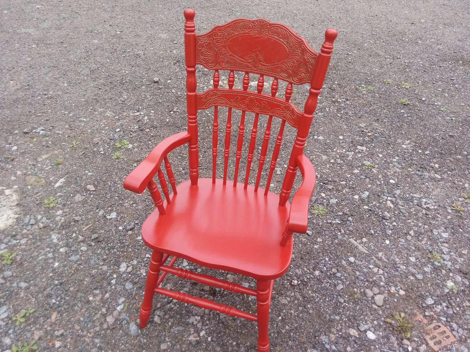 Реставрация и покраска стульев