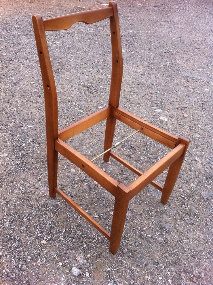 Реставрация и покраска стульев