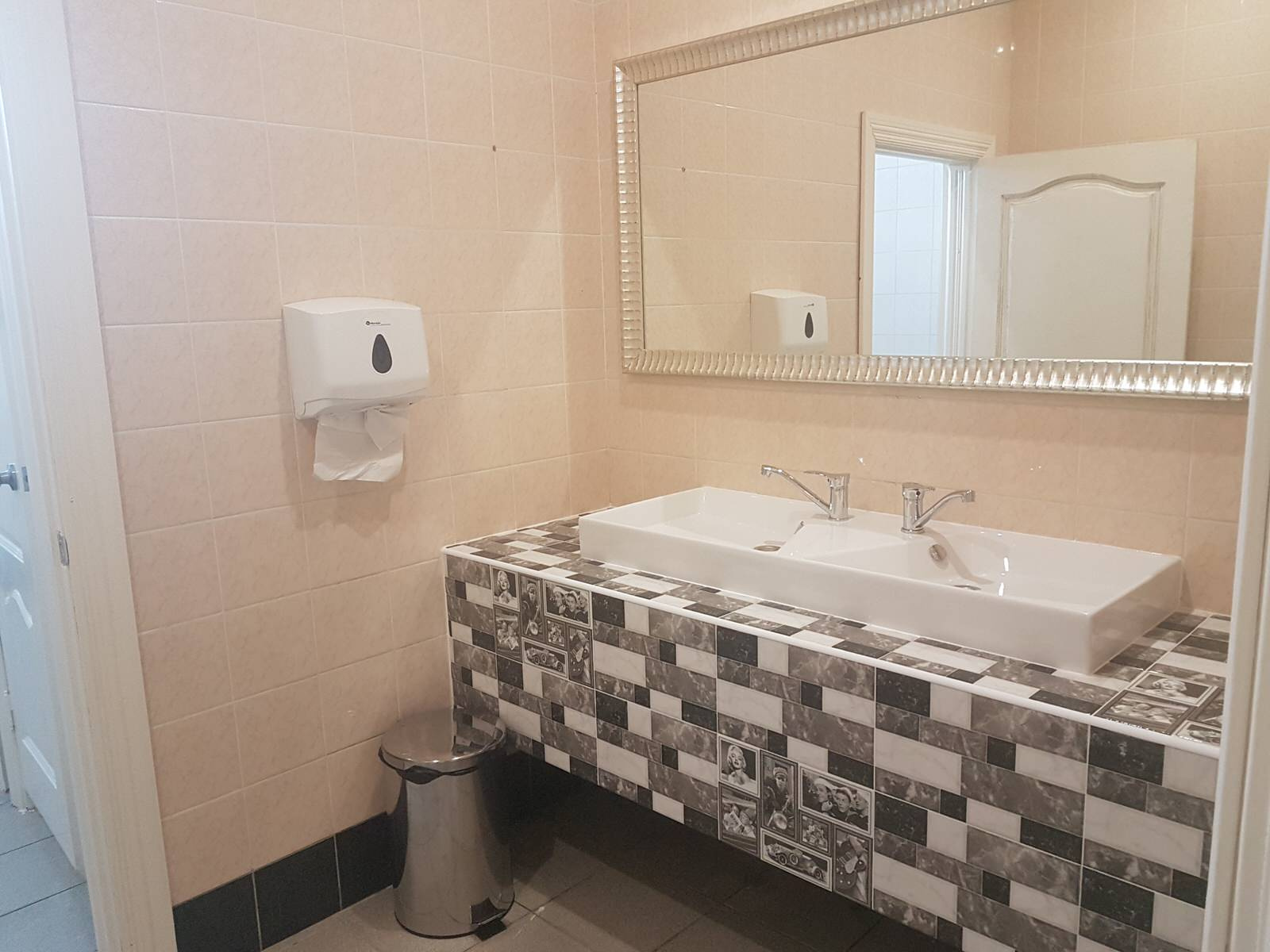 Банкет холл "KORZO Place"