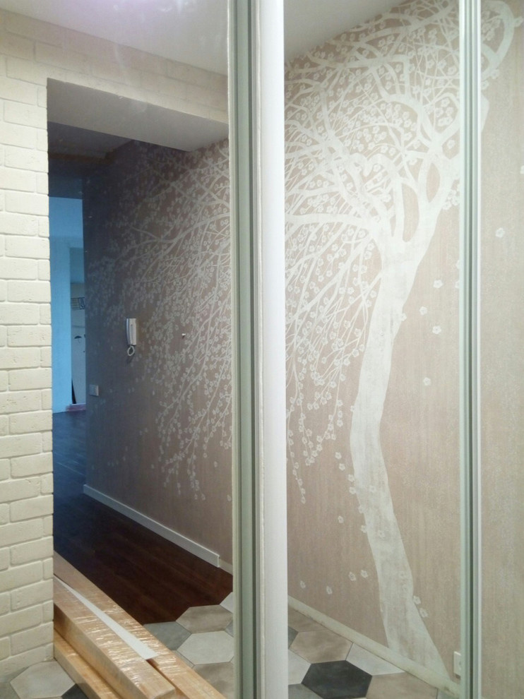 Встроенный зеркальный шкаф