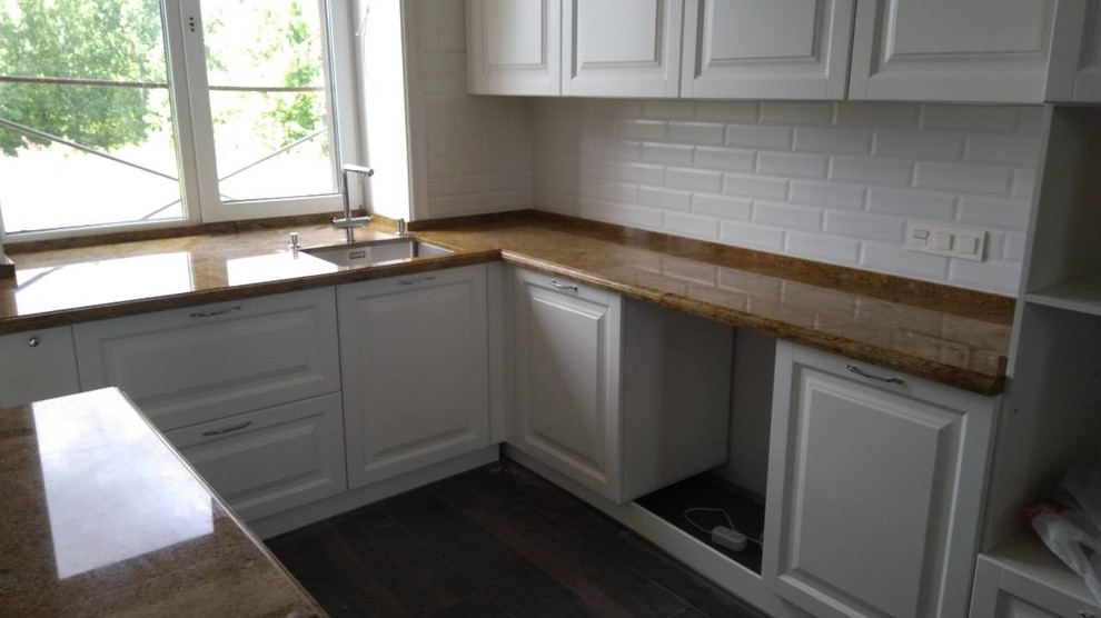 Столешница из гранита