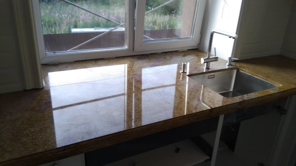 Столешница из гранита