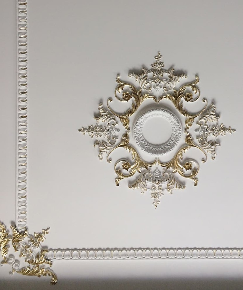 Золочение интерьера загородного коттеджа