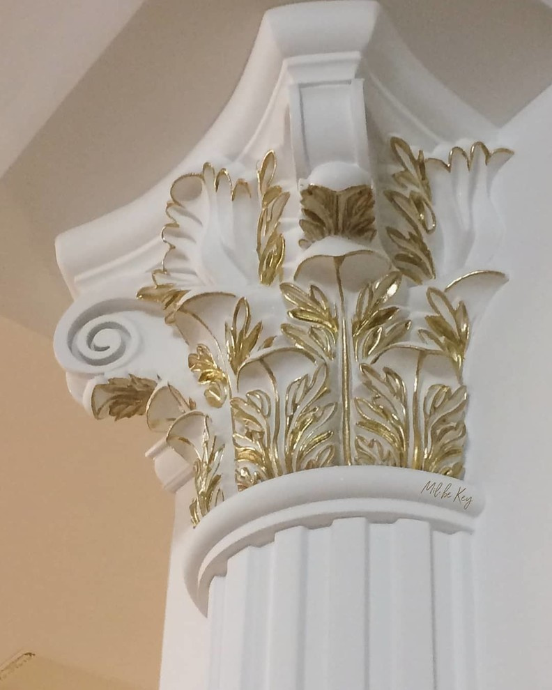 Золочение холла и мебели коттеджа