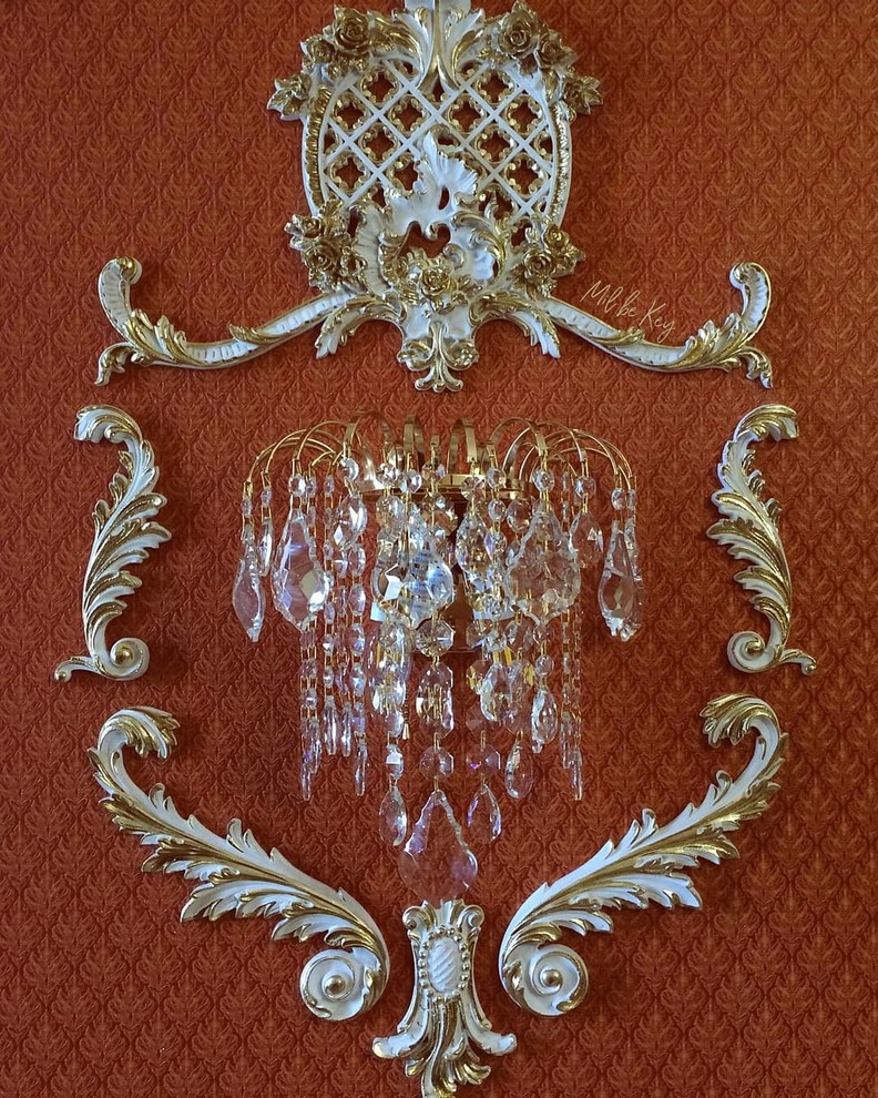 Золочение холла и мебели коттеджа