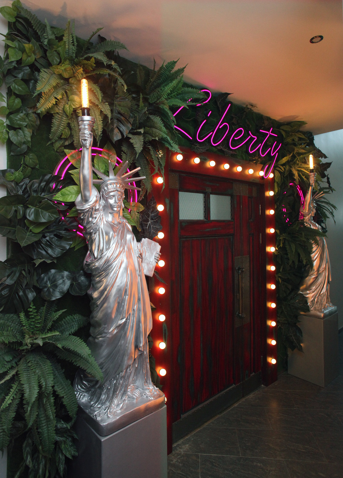 Ресторан-бар Liberty