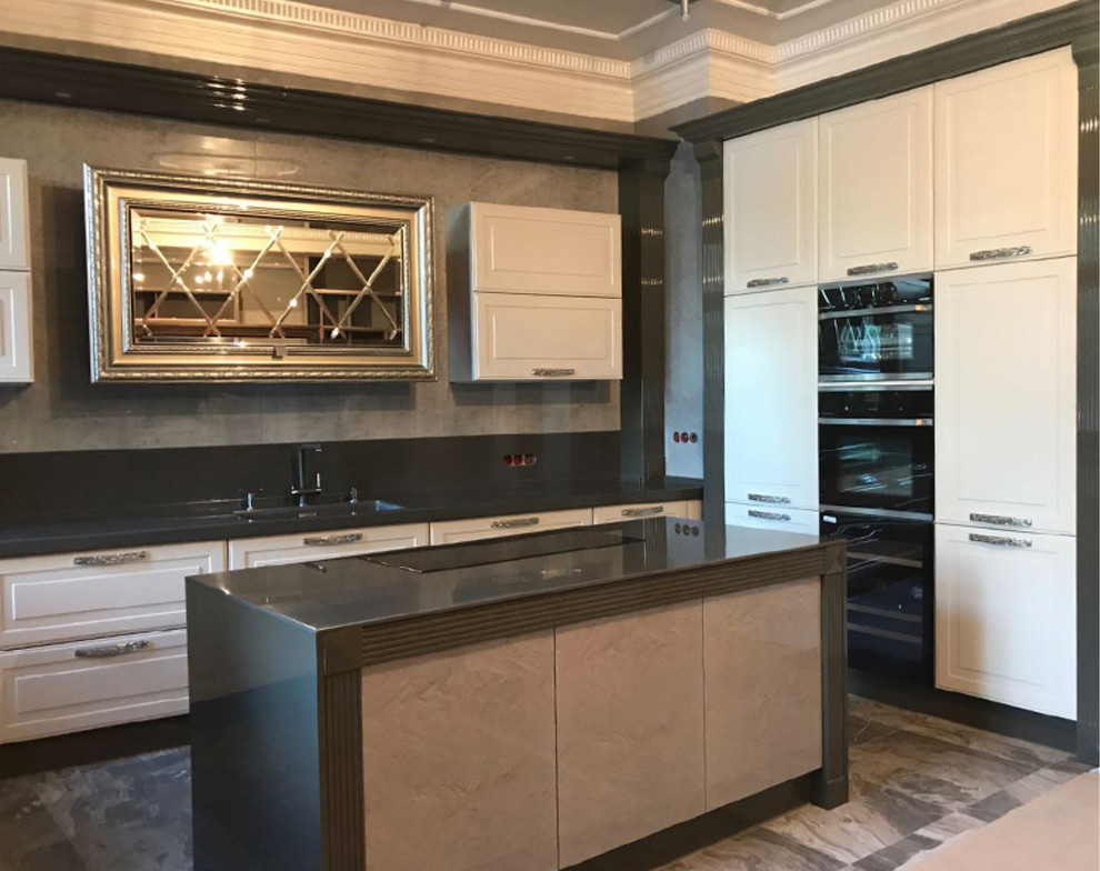 Квартира на Патриарших прудах