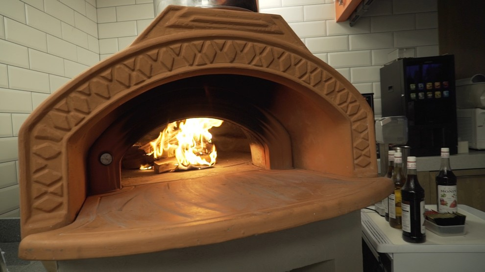 Помпейская печь в сети Good Street Food