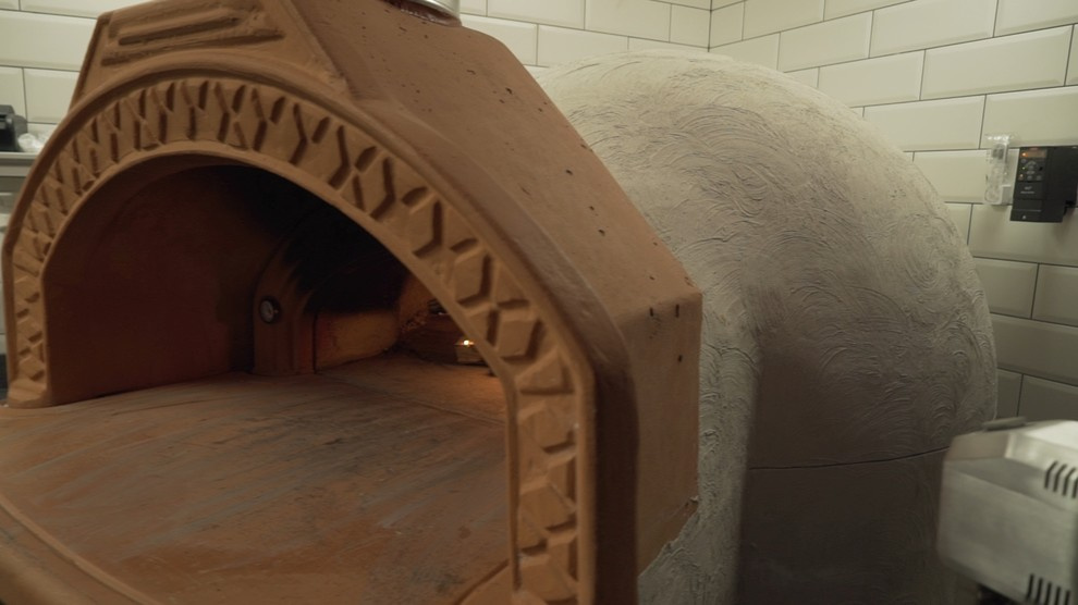 Обложка проекта: Помпейская печь в сети Good Street Food
