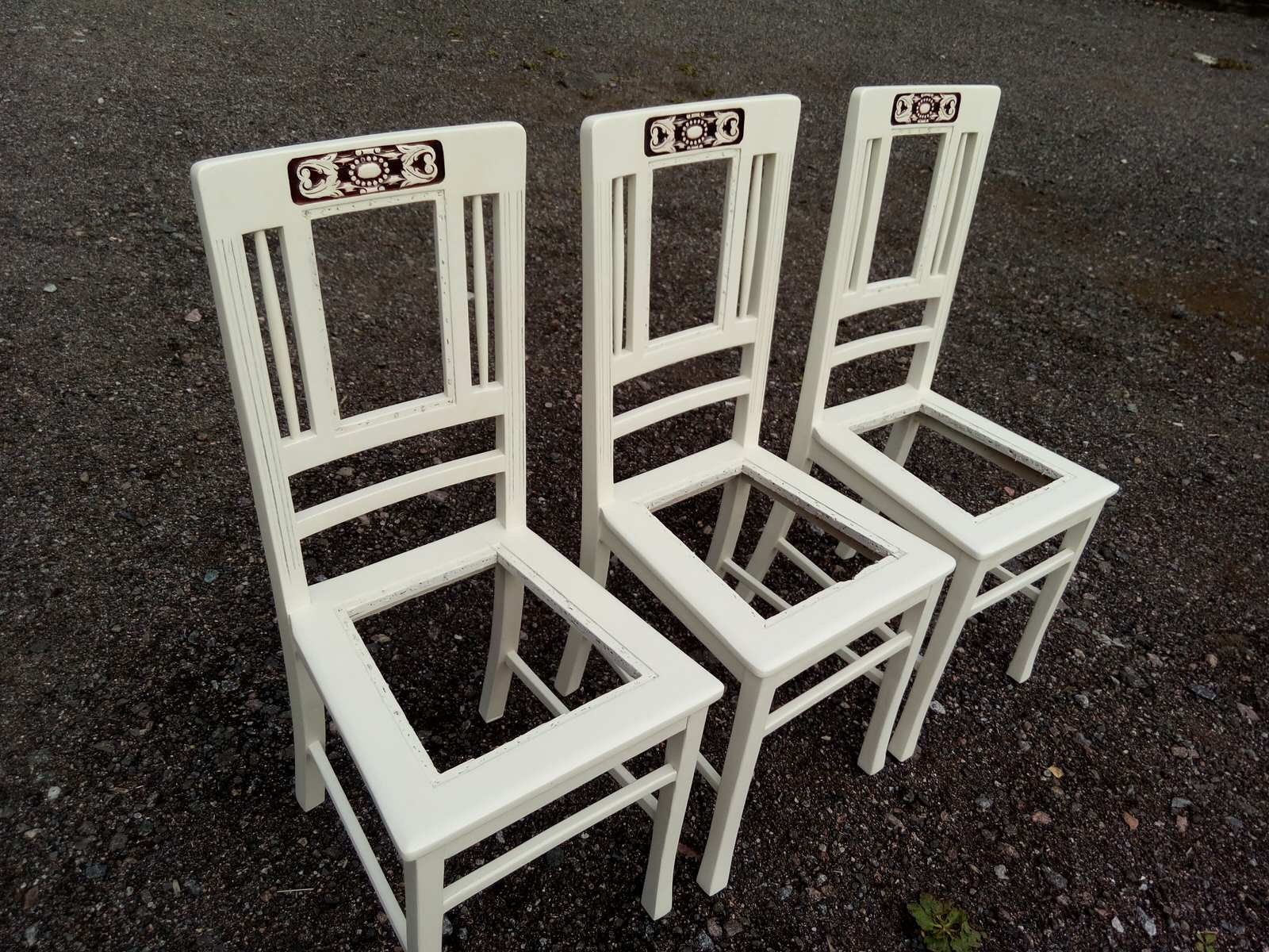 Реставрация и покраска стульев