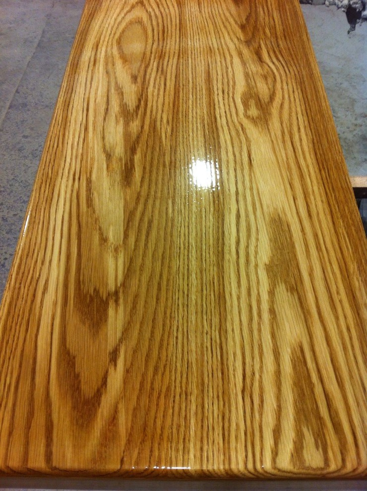 Покраска различных изделий из массива