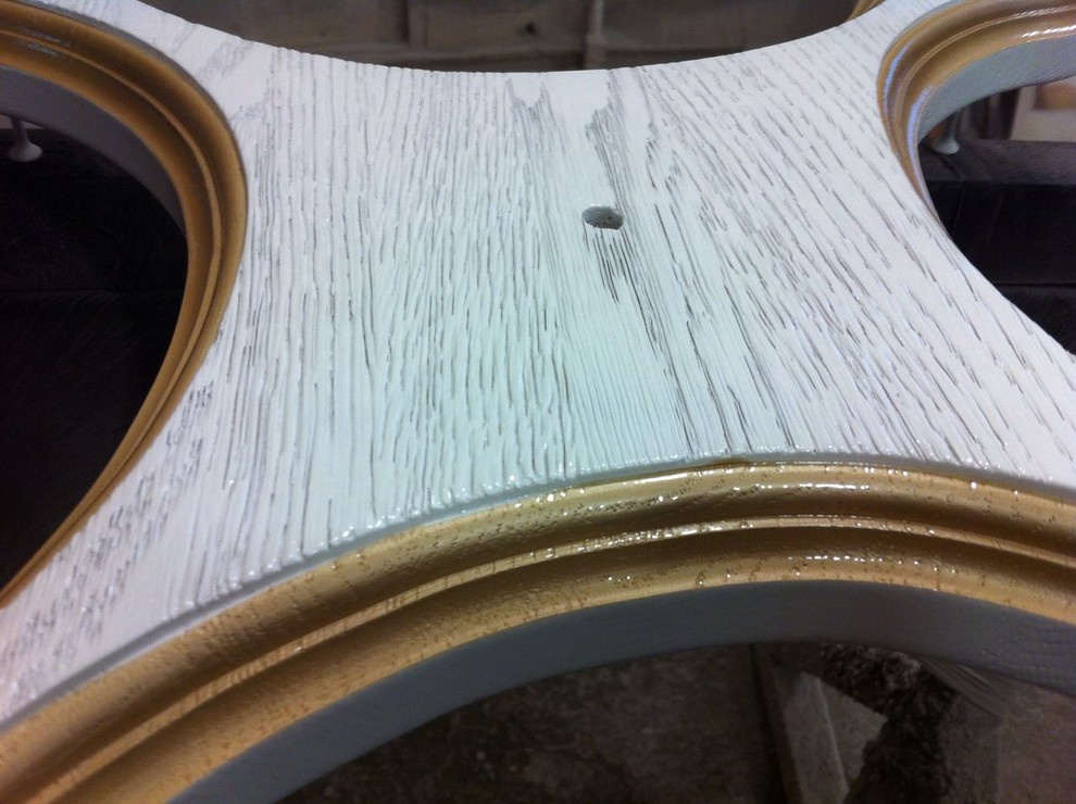 Покраска различных изделий из массива