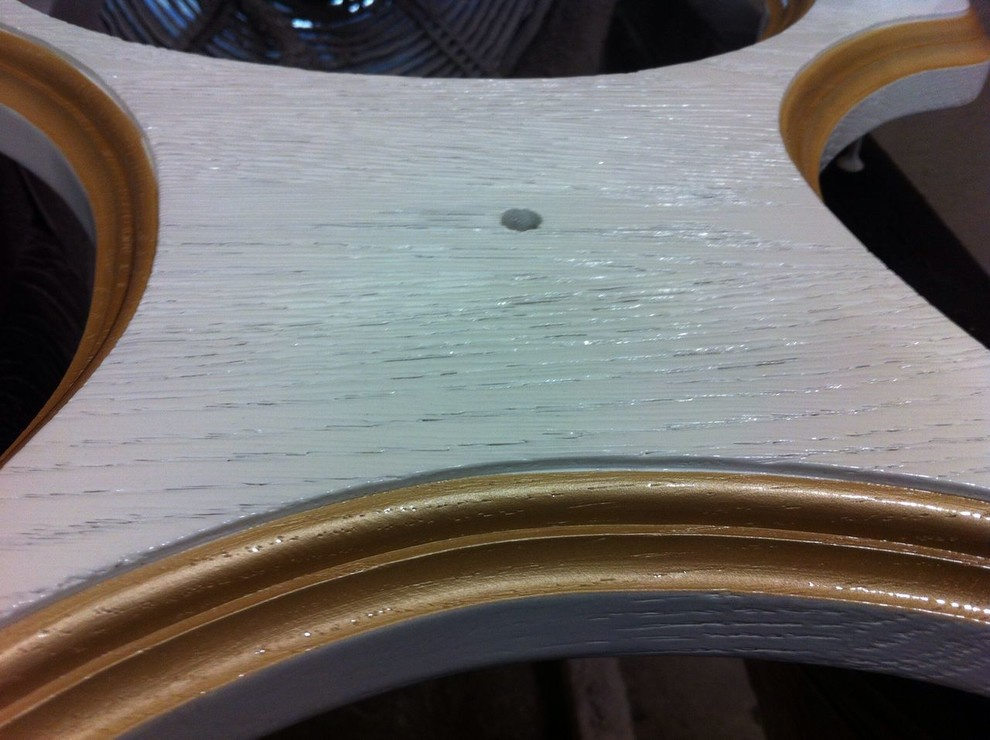 Покраска различных изделий из массива