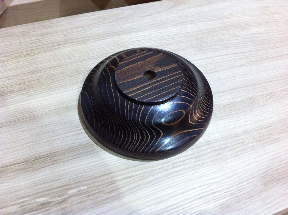 Покраска различных изделий из массива