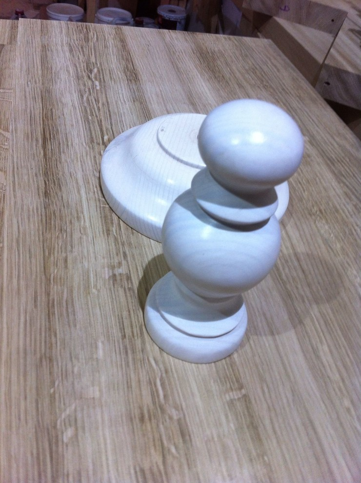 Покраска различных изделий из массива