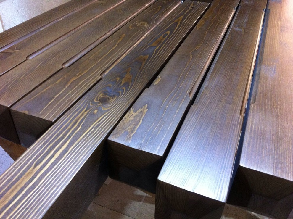 Покраска различных изделий из массива