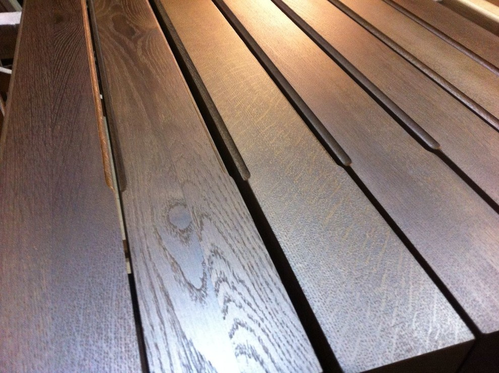 Покраска различных изделий из массива