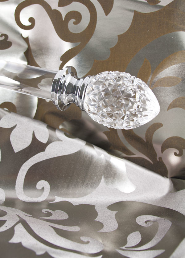 Прозрачные акриловые карнизы для штор