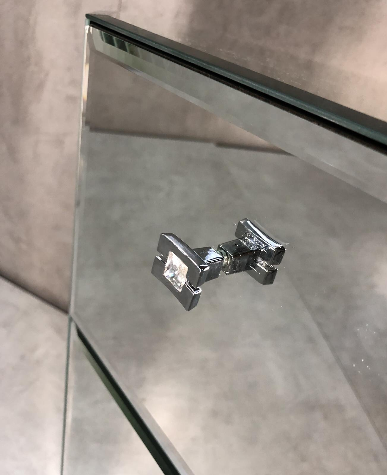 зеркальная мебель