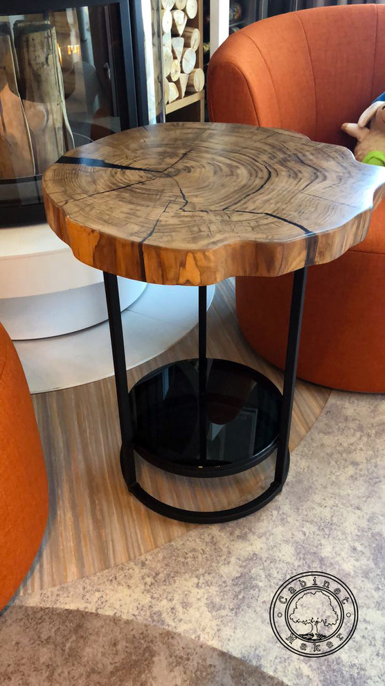 Кофейные столики из слэба каштана.