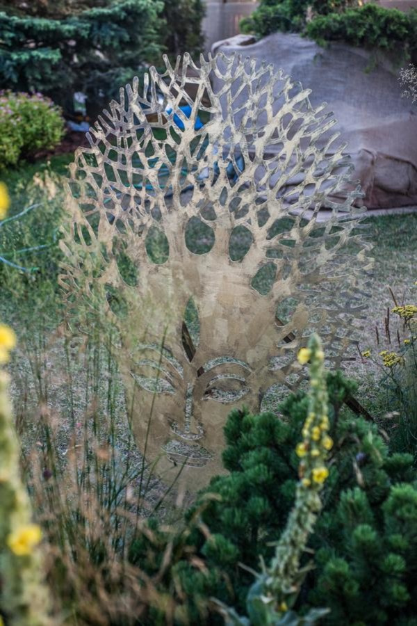 Декор сада «Зеркала природы» на фестивале Moscow Flower Show.